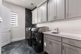 2516 Hampstead Ln., Carrollton, TX 75010 - Photo 13