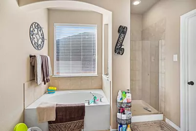 5637 Wills Creek Lane, Fort Worth, TX 76179 - Photo 19