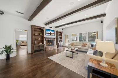 2902 Cambridgeshire Drive, Carrollton, TX 75007 - Photo 3