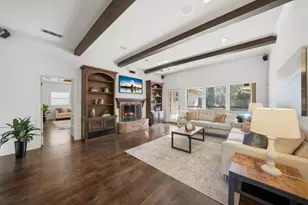 2902 Cambridgeshire Dr, Carrollton, TX 75007 - Photo 3