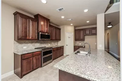 6404 Sudbury Lane, Mesquite, TX 75181 - Photo 5