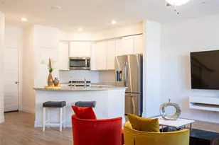 2460 Klamath Dr, Lewisville, TX 75056 - Photo 3