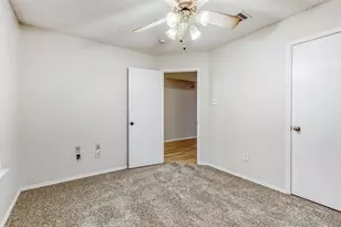 7845 Whitney Ln, Fort Worth, TX 76112 - Photo 23