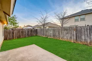 7845 Whitney Ln, Fort Worth, TX 76112 - Photo 27