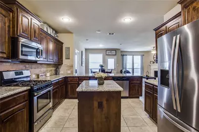 1904 Henderson Drive, Argyle, TX 76226 - Photo 11