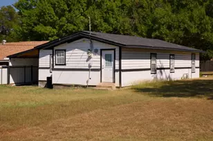 8437 Redonda St, White Settlement, TX 76108 - Photo 9