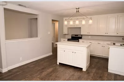 8437 Redonda Street, White Settlement, TX 76108 - Photo 11