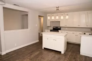 8437 Redonda St, White Settlement, TX 76108 - Photo 11