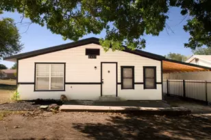 8437 Redonda St, White Settlement, TX 76108 - Photo 3