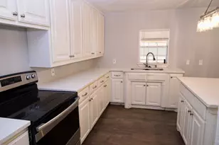 8437 Redonda St, White Settlement, TX 76108 - Photo 13