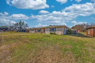 7001 Richlynn Terrace, Richland Hills, TX 76118 - Photo 11