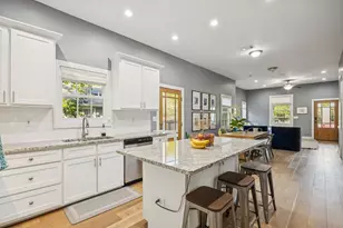 1223 S Waverly Dr, Dallas, TX 75208 - Photo 9