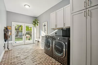 1223 S Waverly Drive, Dallas, TX 75208 - Photo 17