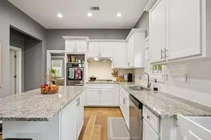 1223 S Waverly Dr, Dallas, TX 75208 - Photo 11