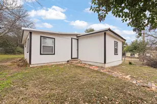 107 Ave B Ave, Whitney, TX 76692 - Photo 19