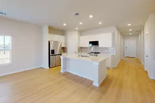 1001 Verde Ct, Crowley, TX 76036 - Photo 5