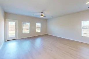 1001 Verde Ct, Crowley, TX 76036 - Photo 7