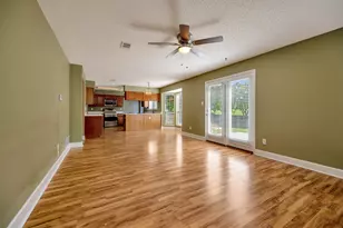 8000 Crazy Horse Ln, Fort Worth, TX 76137 - Photo 7