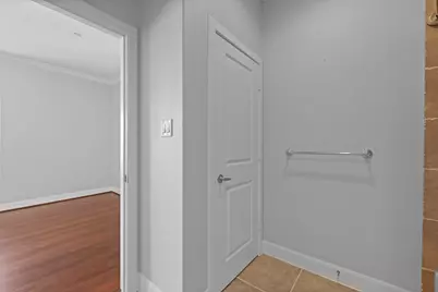 705 E 1st Street, Fort Worth, TX 76102 - Photo 29