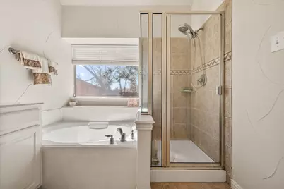 1352 Cog Hill Drive, Fort Worth, TX 76120 - Photo 15