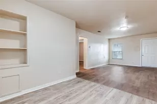 133 W Hobson Ave, Dallas, TX 75224 - Photo 7