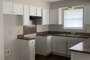 104 Mesa Moor Dr, Glenn Heights, TX 75154 - Photo 5