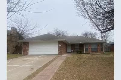 104 Mesa Moor Drive, Glenn Heights, TX 75154 - Photo 1