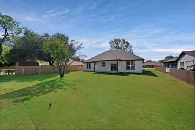 206 Lakeview Drive, Runaway Bay, TX 76426 - Photo 31
