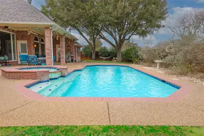 8356 Thornhill Drive, North Richland Hills, TX 76182 - Photo 23