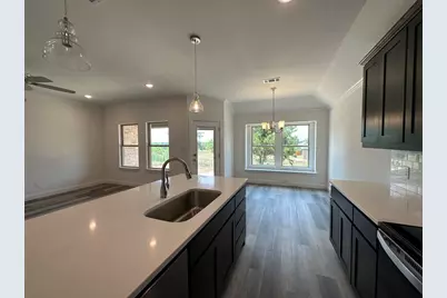 418 S 2nd Street, Krum, TX 76249 - Photo 9