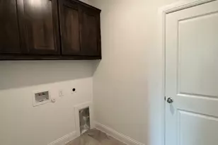 418 S 2nd St, Krum, TX 76249 - Photo 11