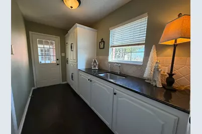 349 An County Road 3732, Palestine, TX 75801 - Photo 15