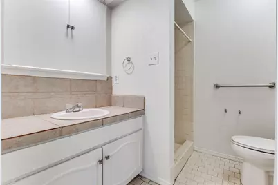 4021 Treeline Drive, Dallas, TX 75224 - Photo 7