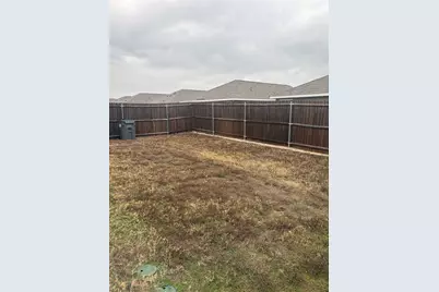 5417 Vinebrook Way, Princeton, TX 75407 - Photo 19