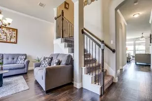 321 Valentino, Grand Prairie, TX 75052 - Photo 5