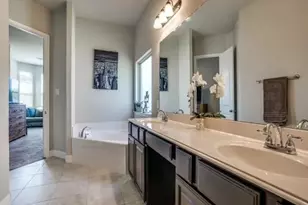 321 Valentino, Grand Prairie, TX 75052 - Photo 19