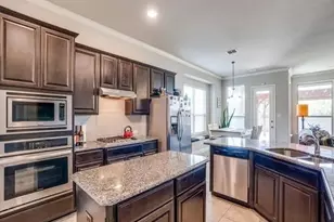 321 Valentino, Grand Prairie, TX 75052 - Photo 11