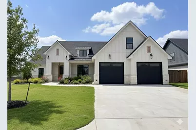 2033 Nichole Boulevard, Pottsboro, TX 75076 - Photo 1