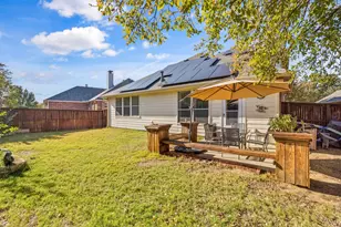 1370 Meadows Ave, Lantana, TX 76226 - Photo 3