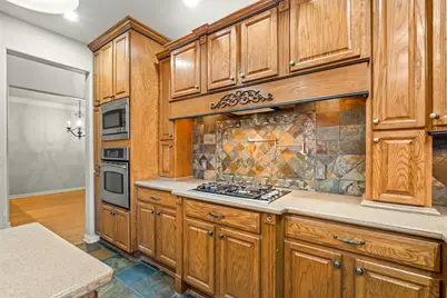 1370 Meadows Avenue, Lantana, TX 76226 - Photo 11