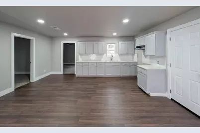 1207 Wayne Street, Fort Worth, TX 76117 - Photo 3