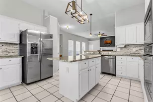 308 Glen Ridge Dr, Murphy, TX 75094 - Photo 7