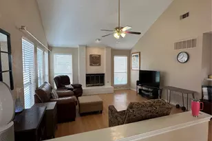 412 Dillard Ln, Coppell, TX 75019 - Photo 3