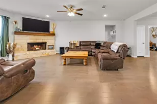 308 Olde Knl Pl, Rio Vista, TX 76093 - Photo 3