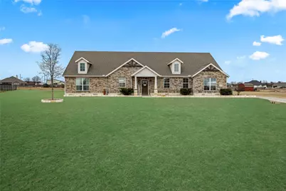 308 Olde Knoll Place, Rio Vista, TX 76093 - Photo 1