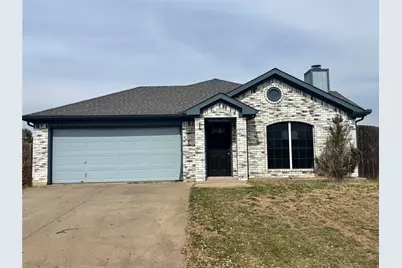 215 Los Angeles Drive, Glenn Heights, TX 75154 - Photo 1