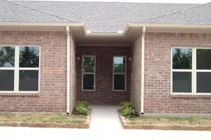 224 S Line St, Weatherford, TX 76086 - Photo 1