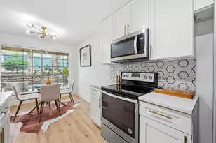 2505 Wedglea Dr, Dallas, TX 75211 - Photo 13