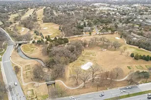 2505 Wedglea Dr, Dallas, TX 75211 - Photo 31