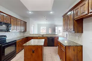 2317 Half Moon Bay Ln, Fort Worth, TX 76177 - Photo 9